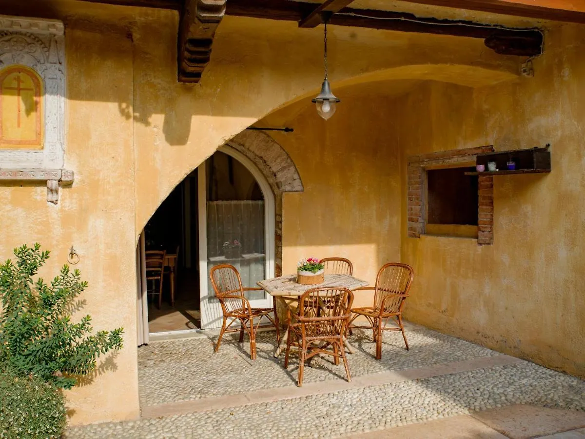 Apartment Borgo Alba Chiara-2 By Interhome Pulciano 意大利