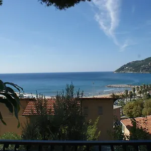 La Pineta , Marina dʼAndora Italien